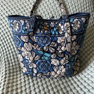 Vera Bradley Shoulder Bag